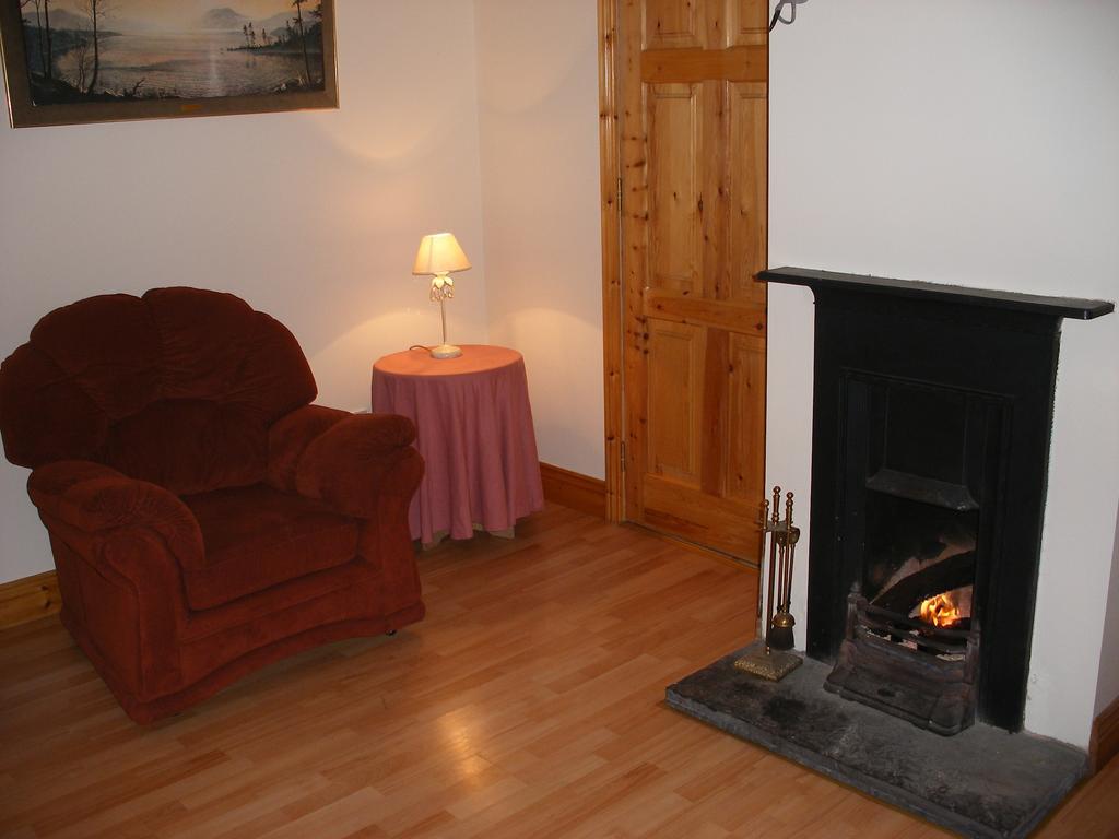 Mountshannon Cottage Exteriör bild